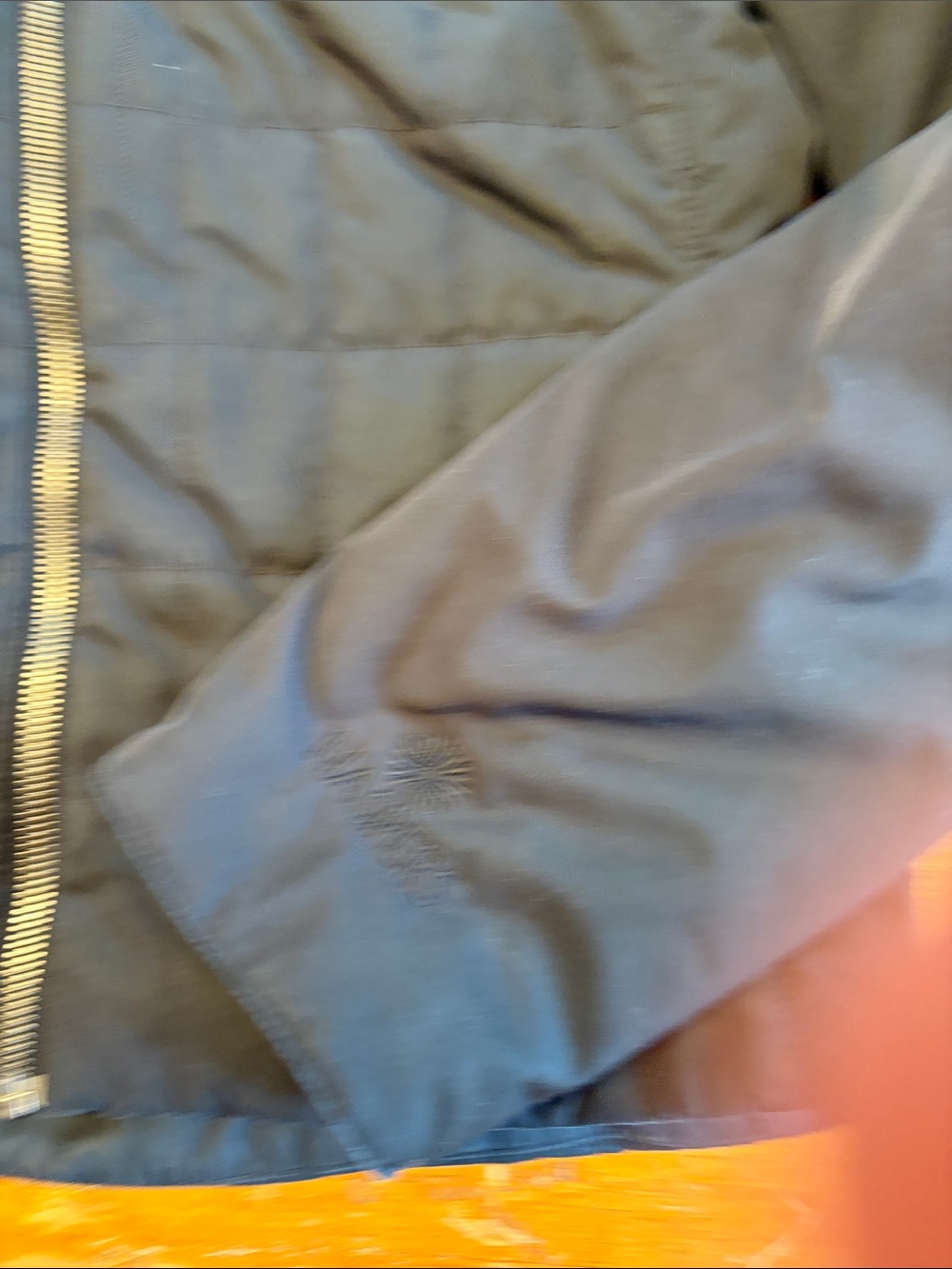 Aether Puffer Jacket - Picture 4 of 8